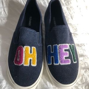 Old navy slip on sneaker size 7